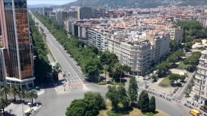 Remove Moving Objects from Video in OpenCV Python using Background ...